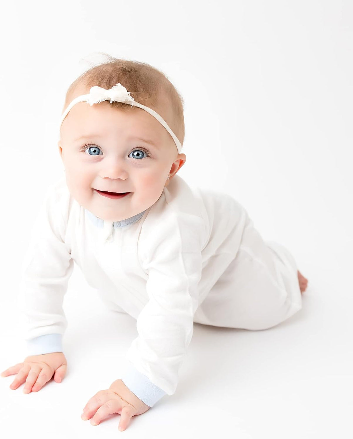 Soft Bamboo Baby Romper, Zipper Closure, 6-9 Months, White